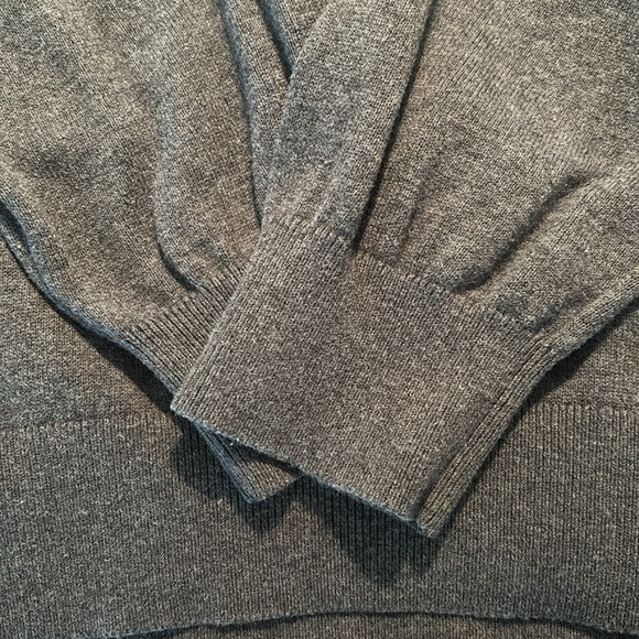 Izod sweater - Picture 4 of 4